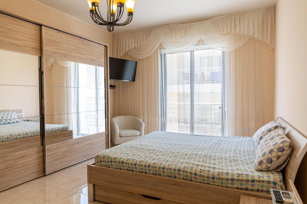 Beautiful Sea View Apartment Sliema Exteriör bild